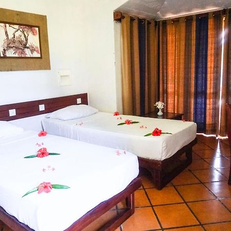 Club Bentota Hotel Exterior photo