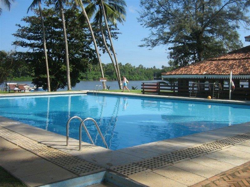 Club Bentota Hotel Exterior photo